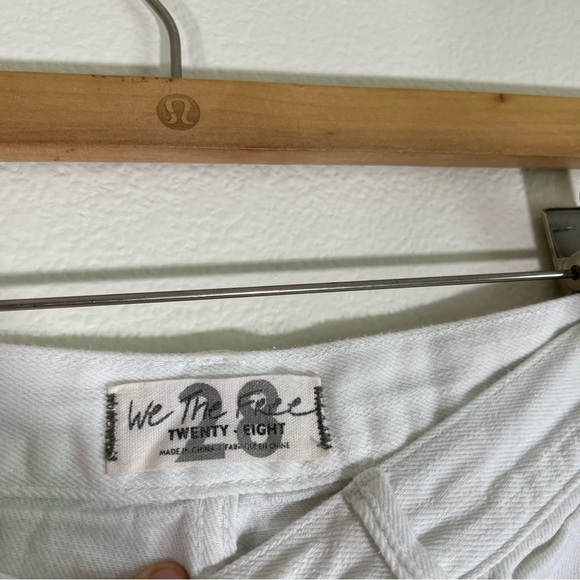 Free People White Denim Shorts 28 - Picture 4 of 6